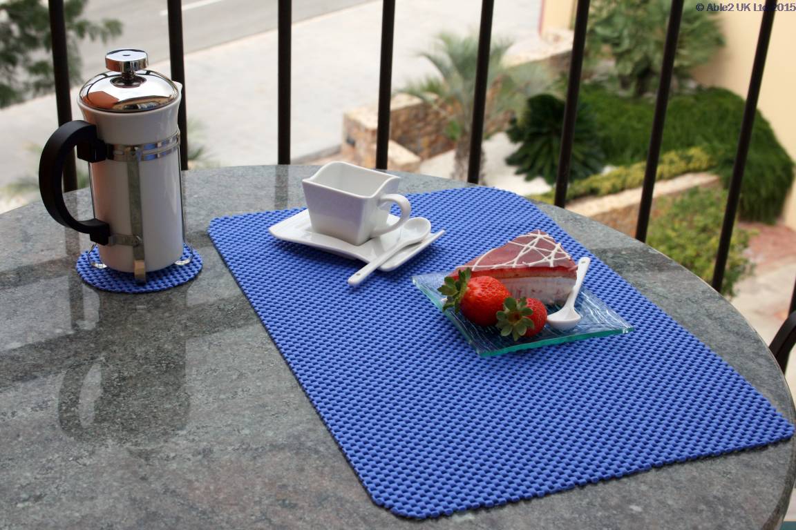 stayput-anti-slip-tablemat-x4-and-coaster-x4-set-chilli-red