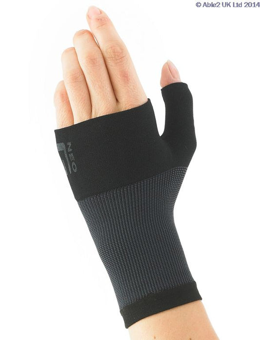 neo-g-airflow-wrist-thumb-support-medium